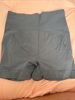 Athleta High-Rise Seamless Bike Shorts — Dusty Blue minimal wear